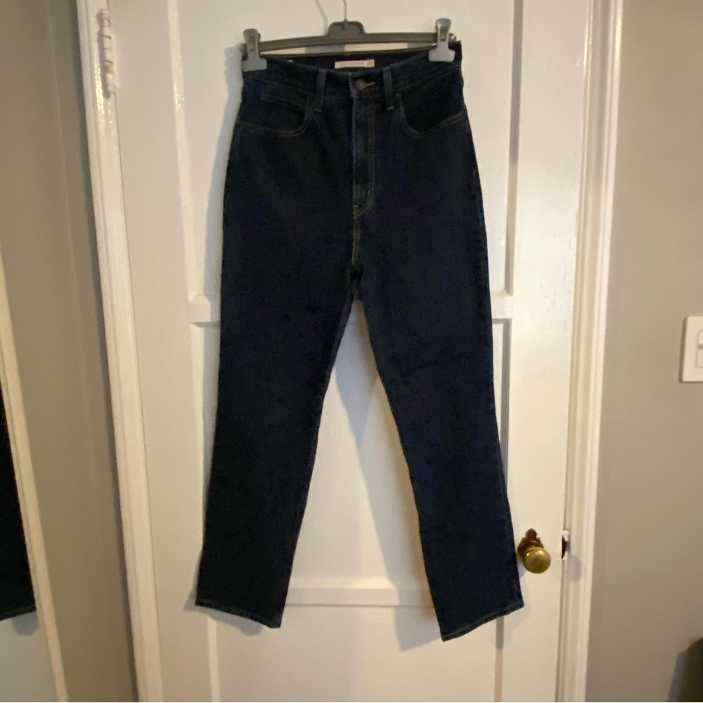 Levi's® Premium
70'S HIGH RISE SLIM STRAIGHT WOMEN'S JEANS